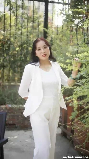 Xinyue Profile image 1