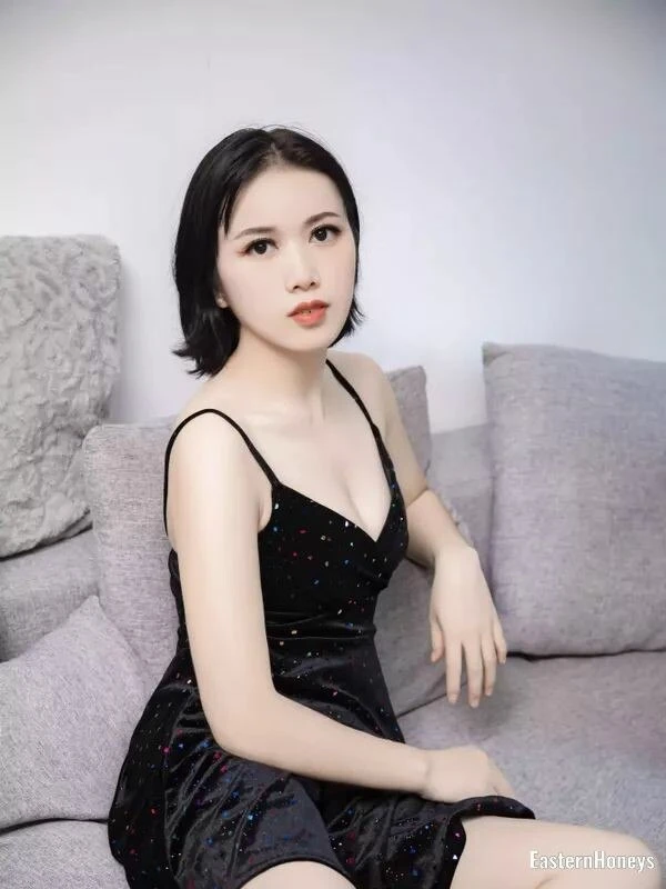 Qiongfang Profile image 1