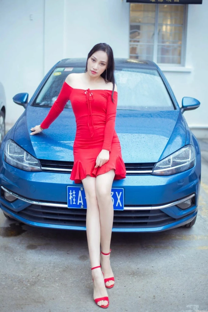 April Profile image 4
