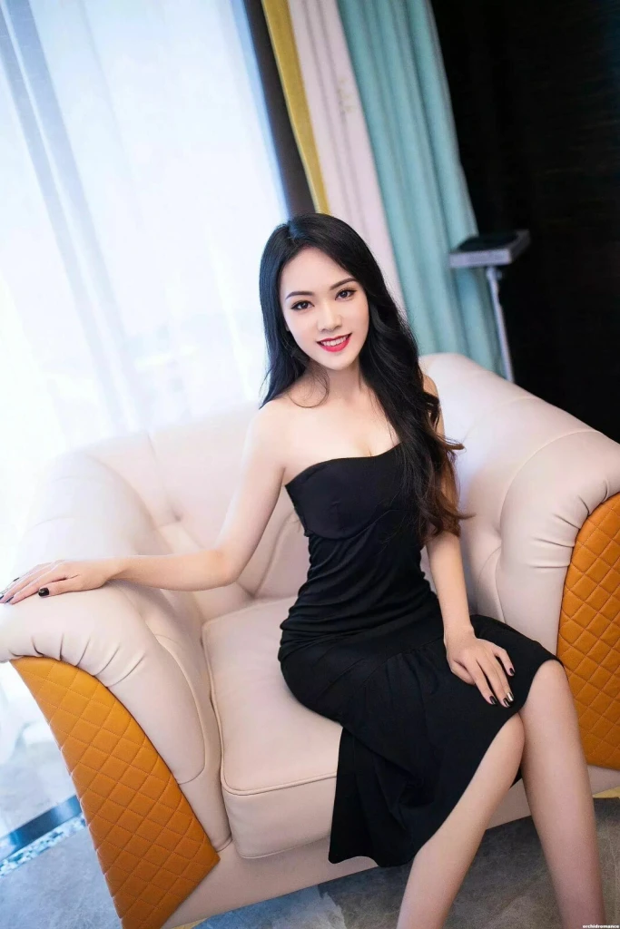 Feng Profile image 2