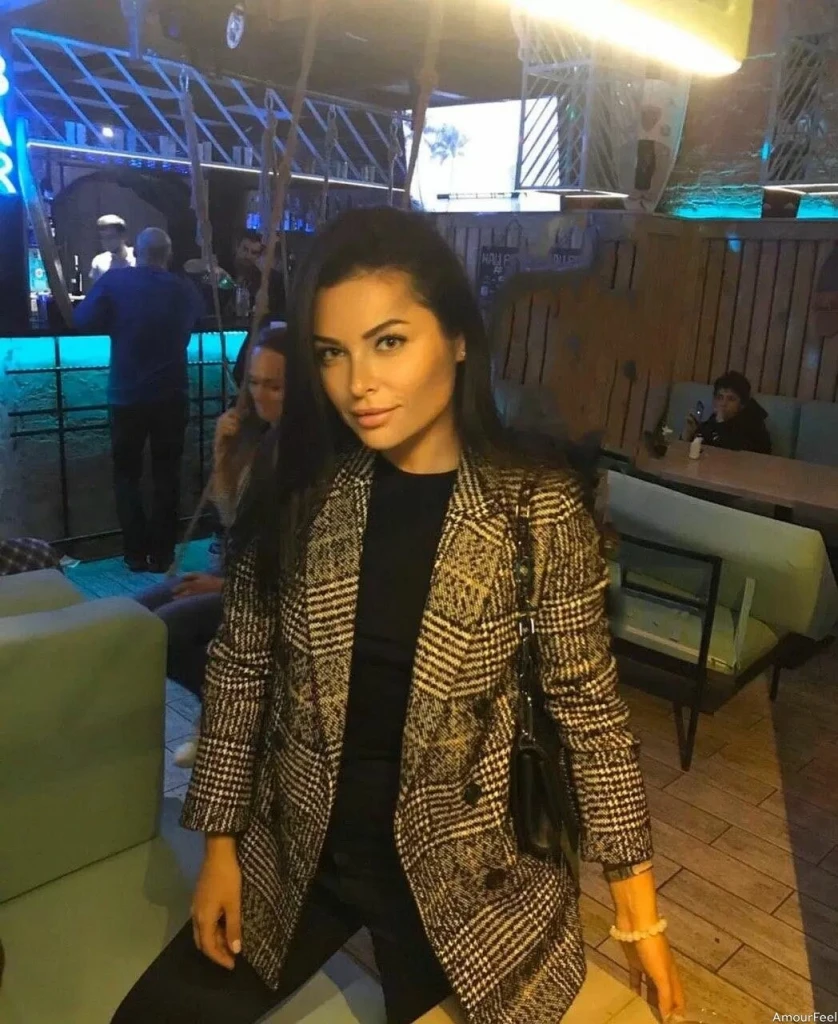 Irina, 38