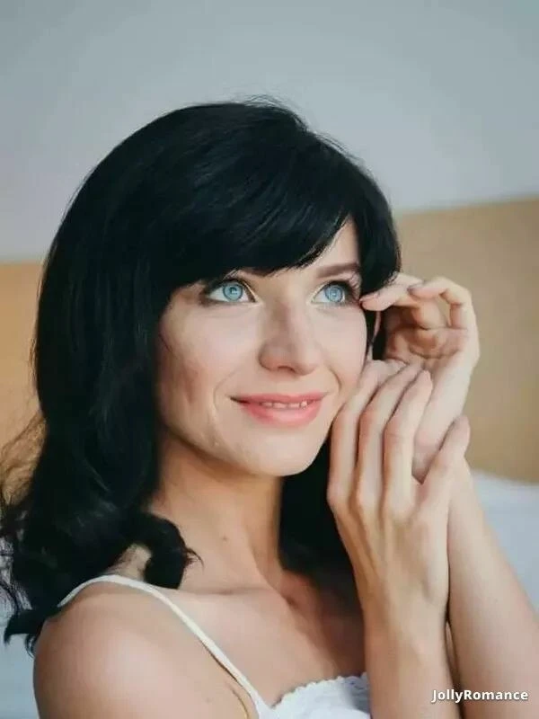 Natalia Profile image 3