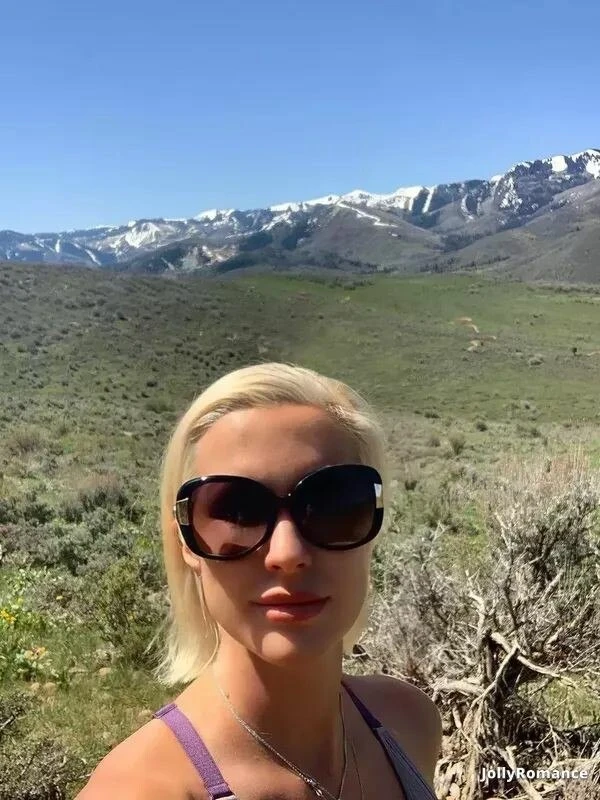 Svitlana Profile image 4