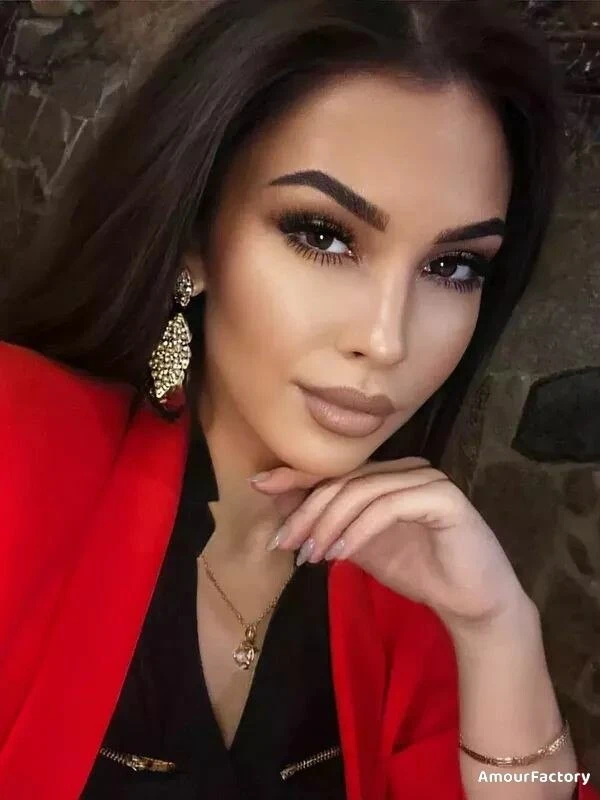 Olga Profile image 4