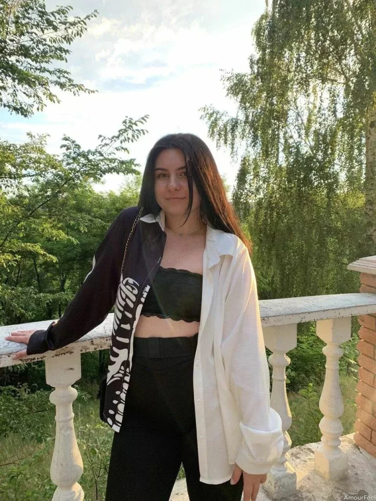 Irina, 22