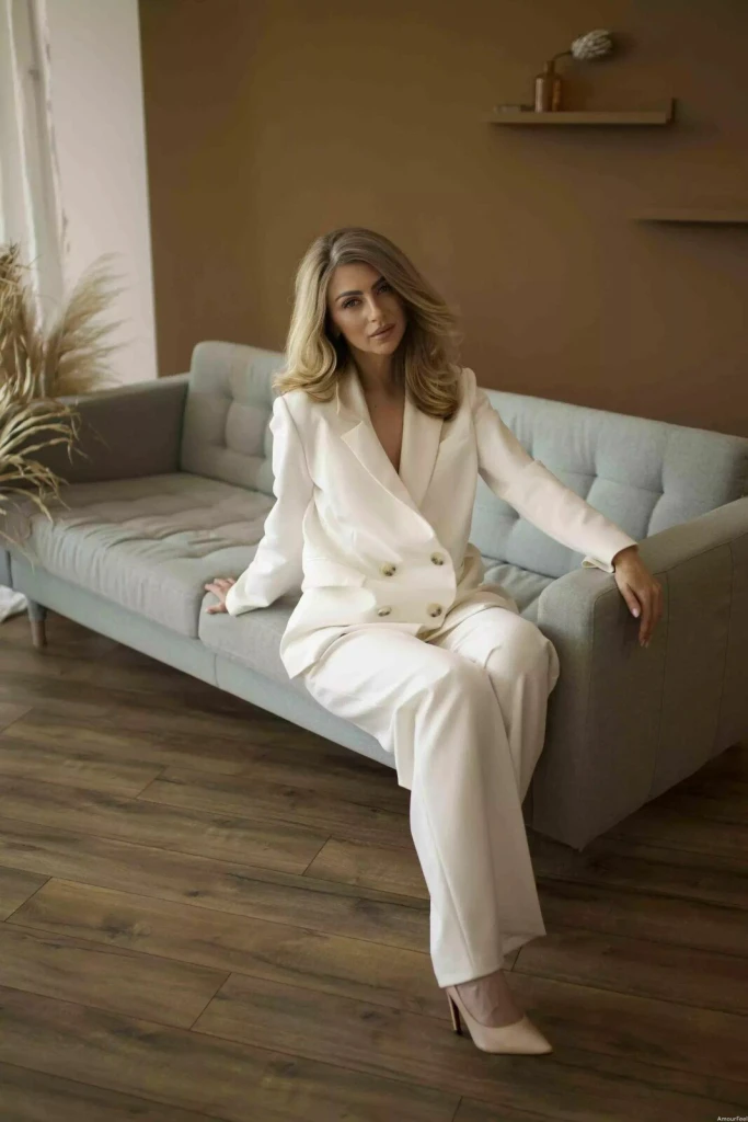 Svetlana, 47