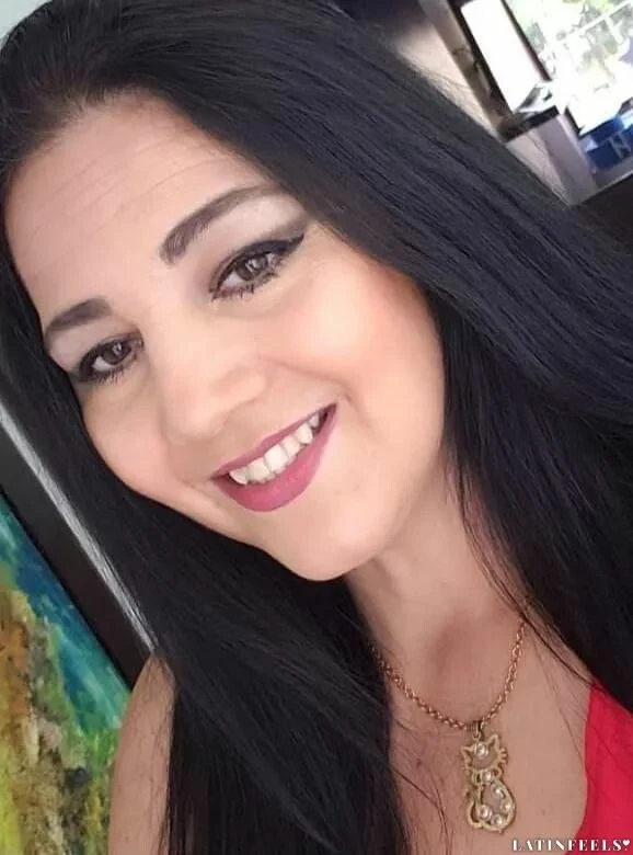 Jennifer Carolina Profile image 3