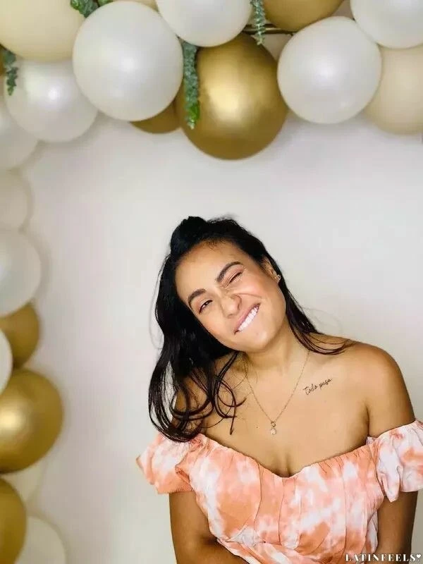 Manuela Profile image 3