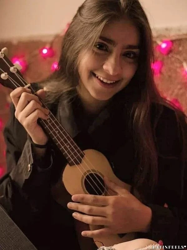 Yessica Profile image 4