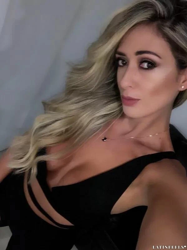 Dayana Profile image 3