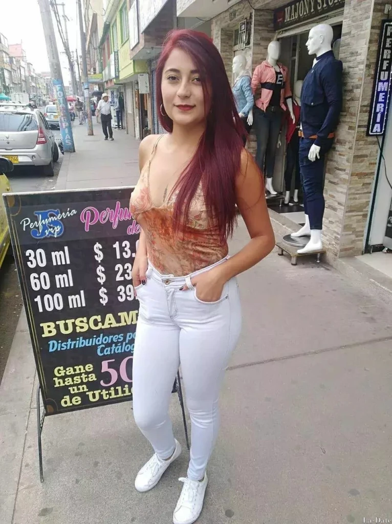 Nazeli Profile image 3