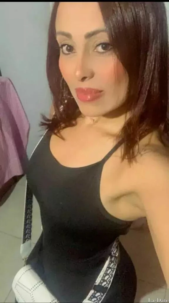 Viviana Profile image 4