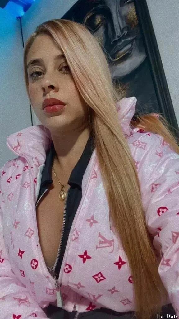 Natalia Profile image 1