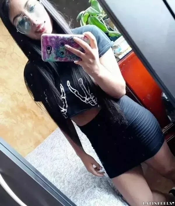 Nikol Profile image 2