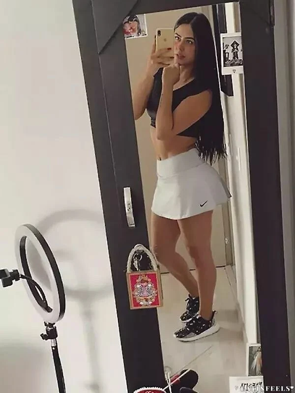 Jazmin Profile image 3