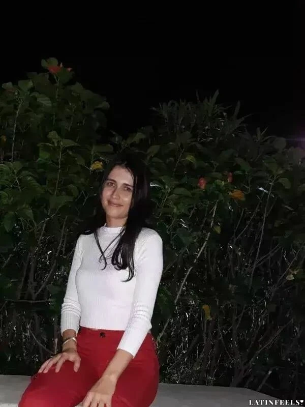 Natalia Profile image 3