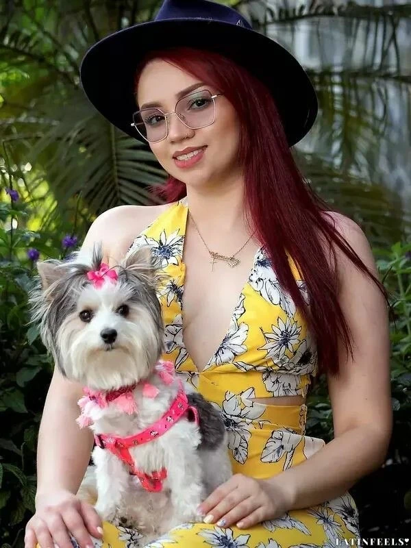 Maria Profile image 2