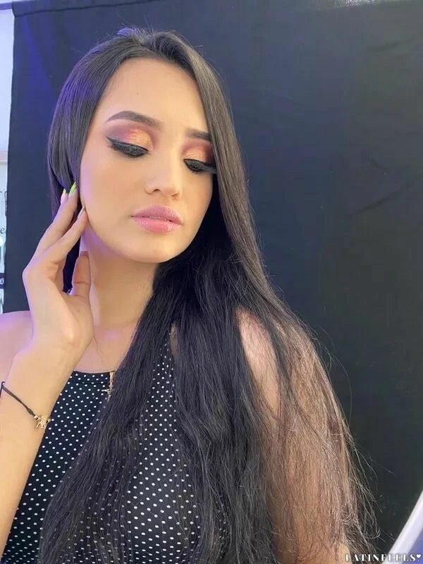 Deisy Profile image 3