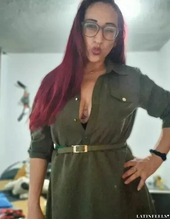 Kelly Profile image 3