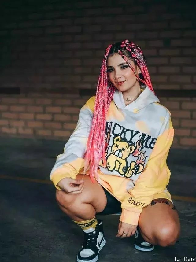 Yulieth Profile image 2