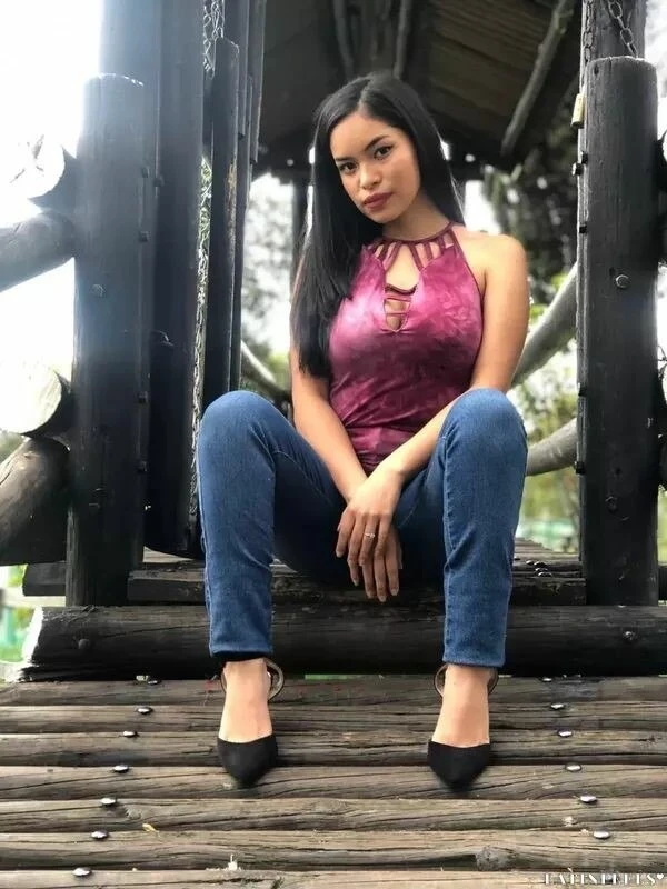 Karen Profile image 4