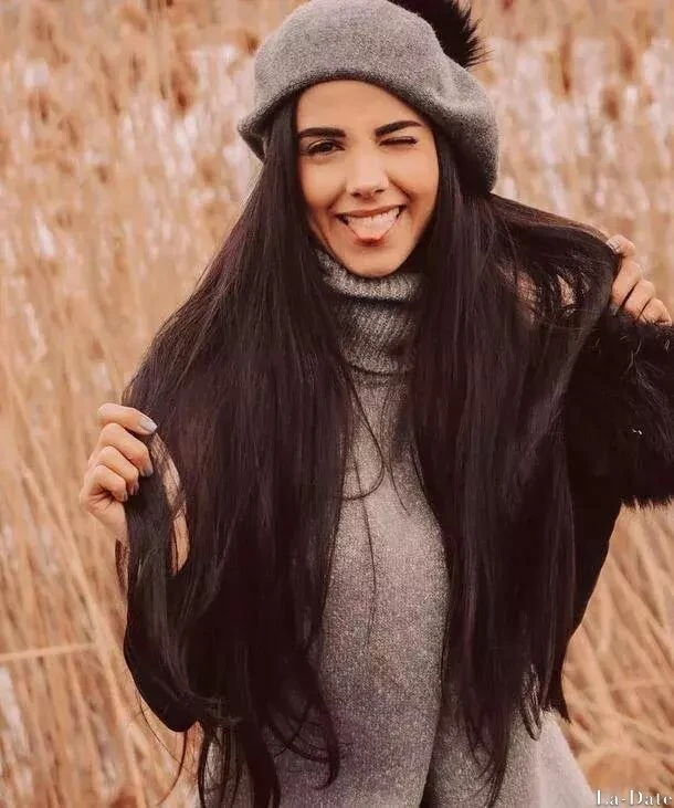 Yelisbeth Profile image 1