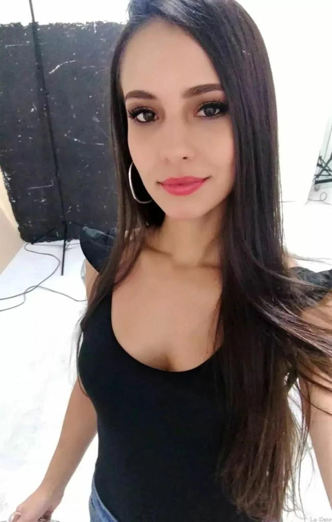 Angela Profile image 3