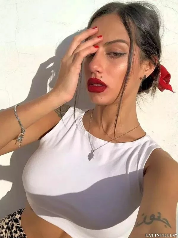 Tarine Profile image 4