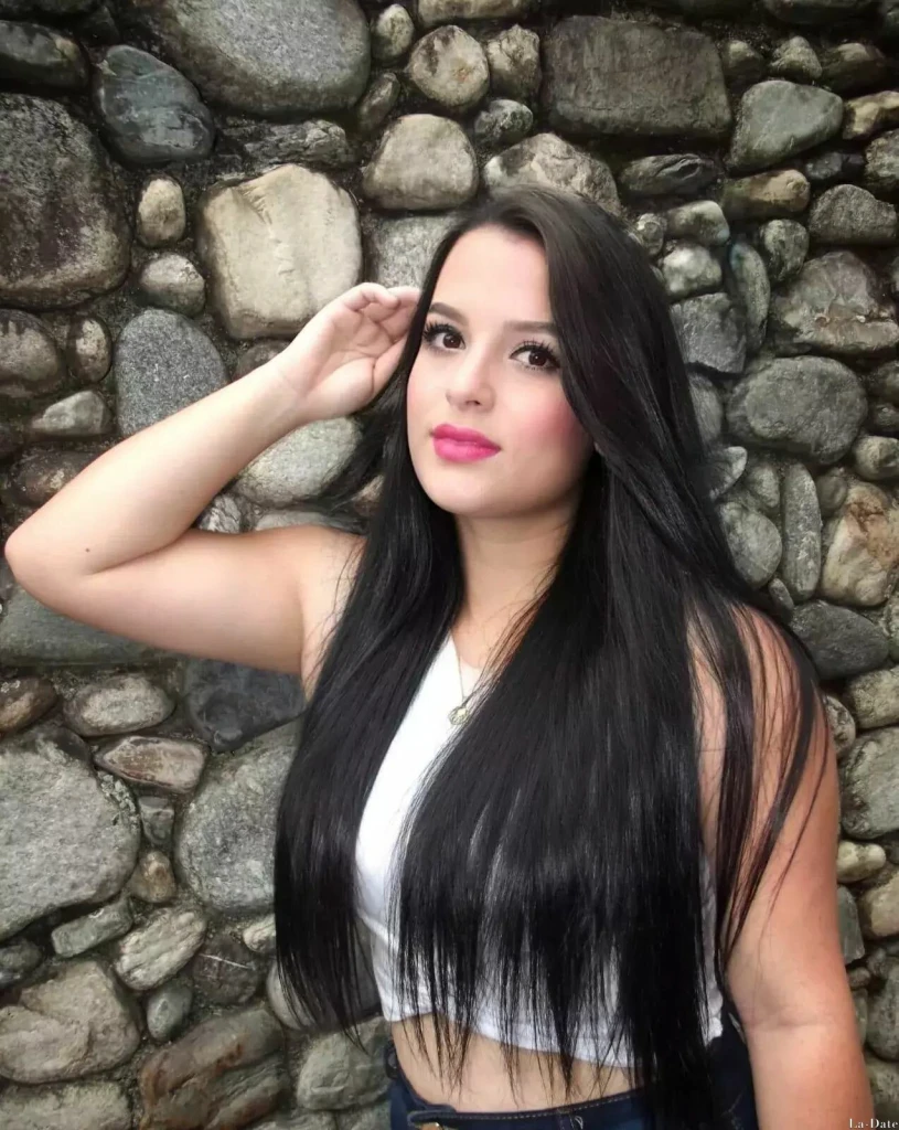 Alexandra Profile image 1