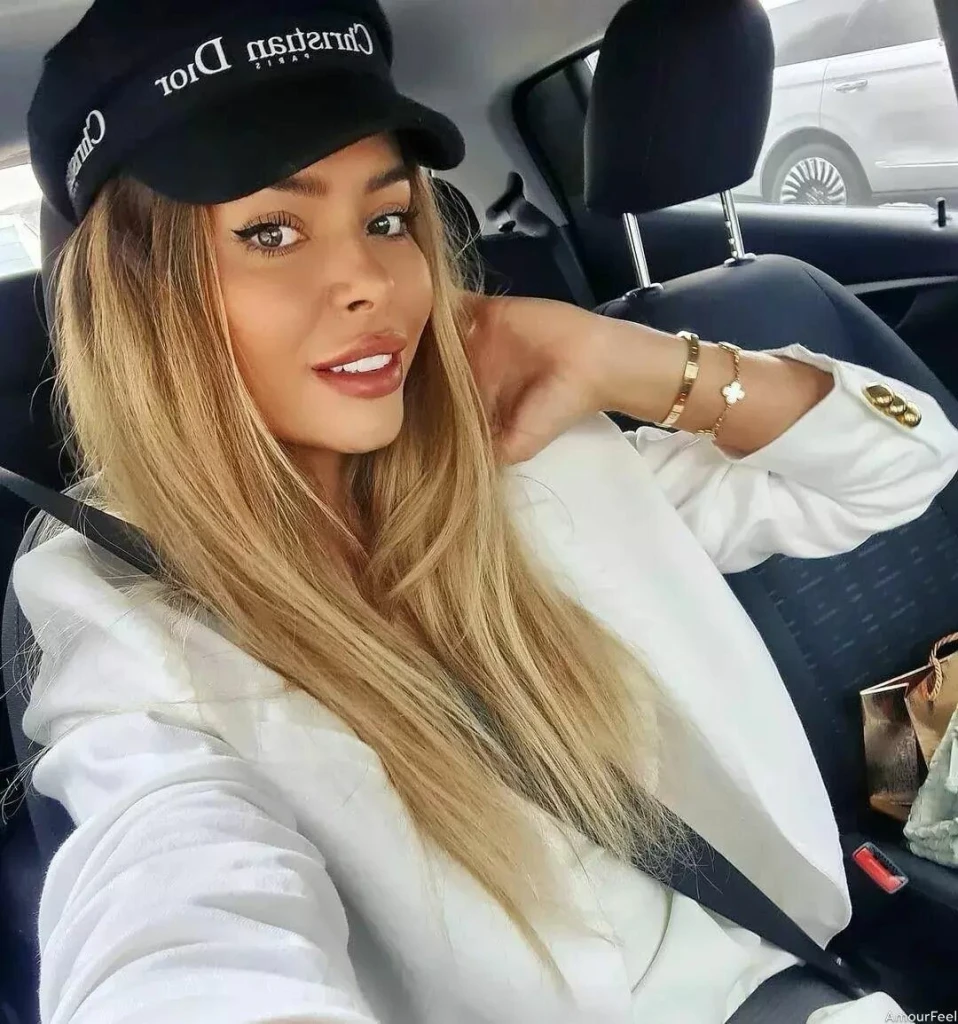 Karina Profile image 4