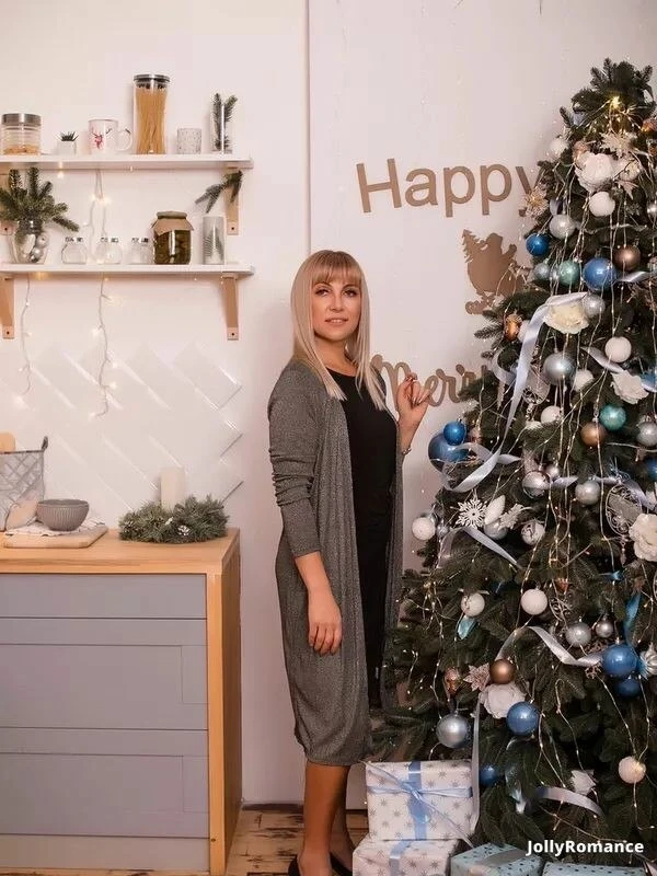 Myroslava Profile image 1