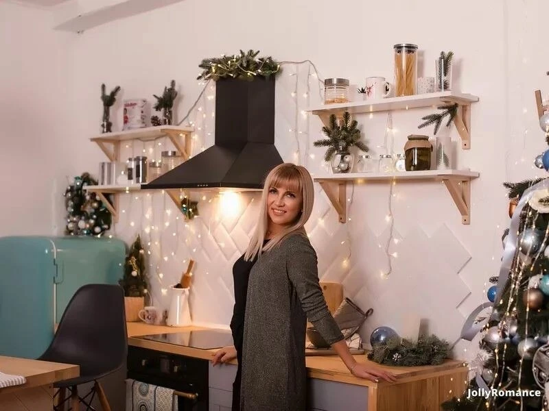 Myroslava Profile image 4