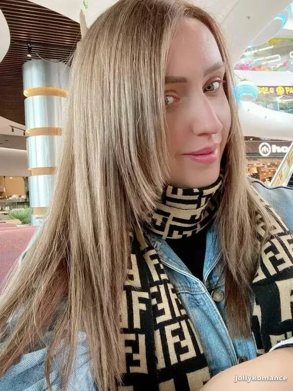 Vladislava Profile image 2
