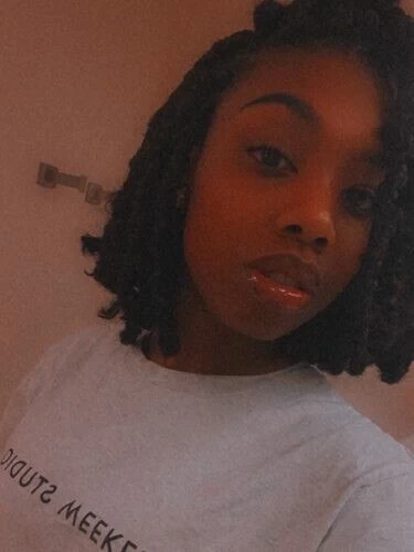 Jazmyn, 25