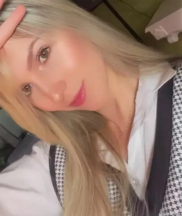 Lucia Profile image 2