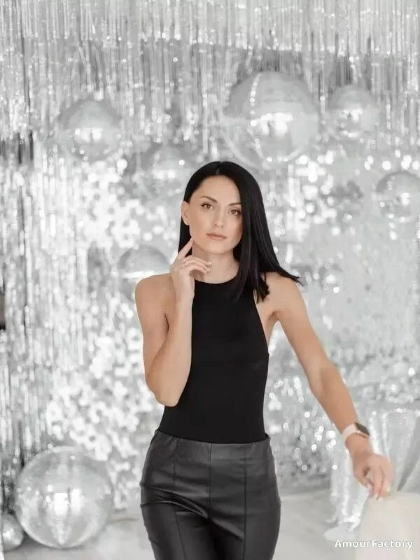 Aleksandra Profile image 3