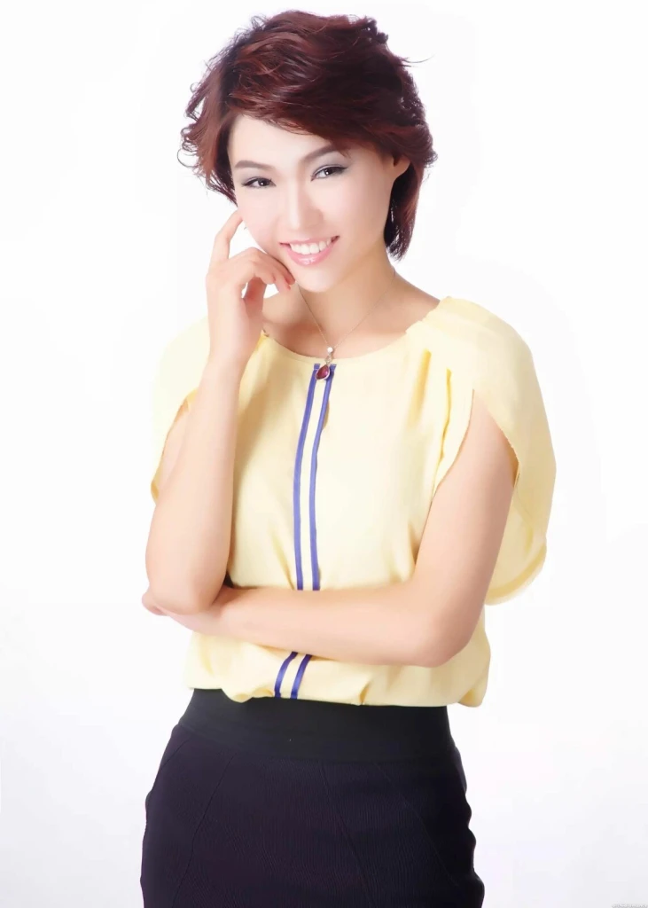 Liping Profile image 4