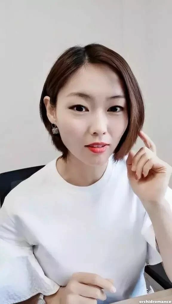 Liping Profile image 2