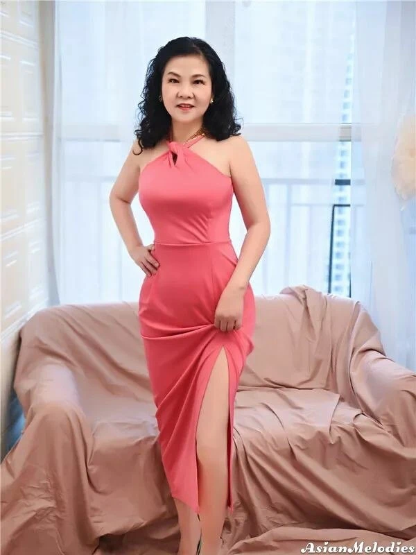 Amy Profile image 3