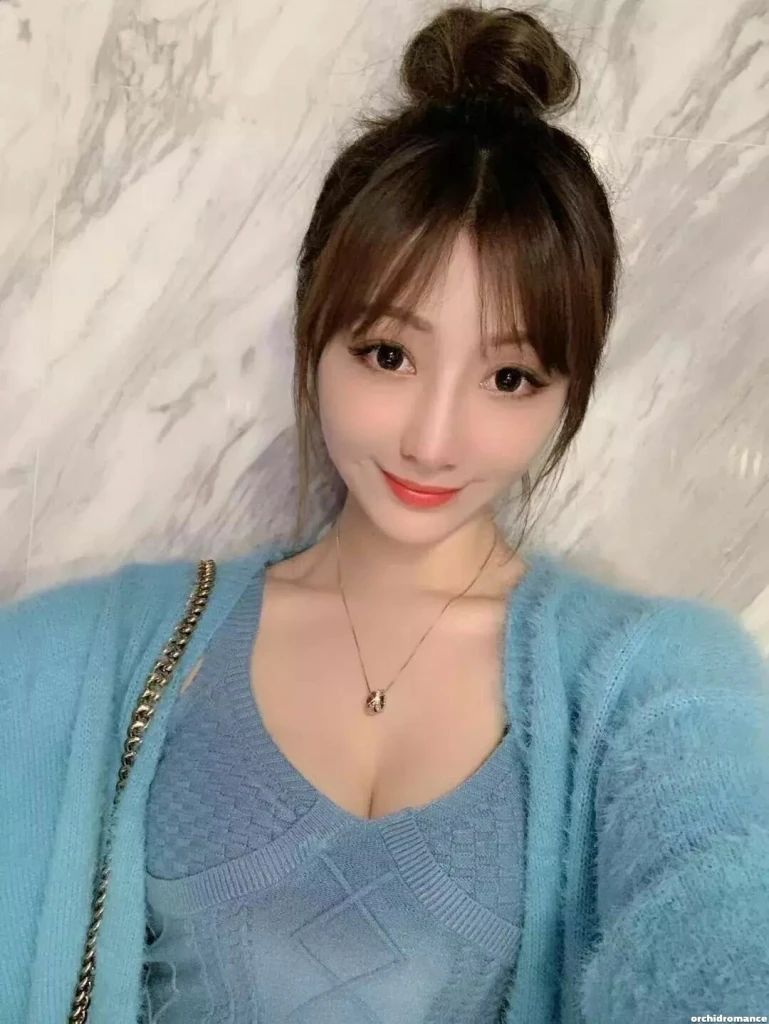 Qiongfang zhang Profile image 3