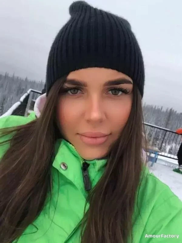 Olesya Profile image 4