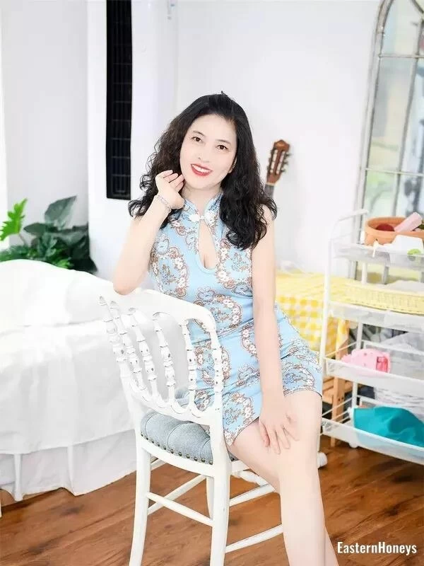 Yun Mei Profile image 3