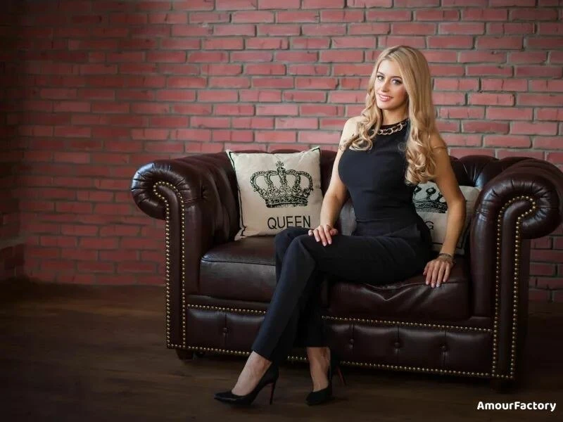 Oksana Profile image 2
